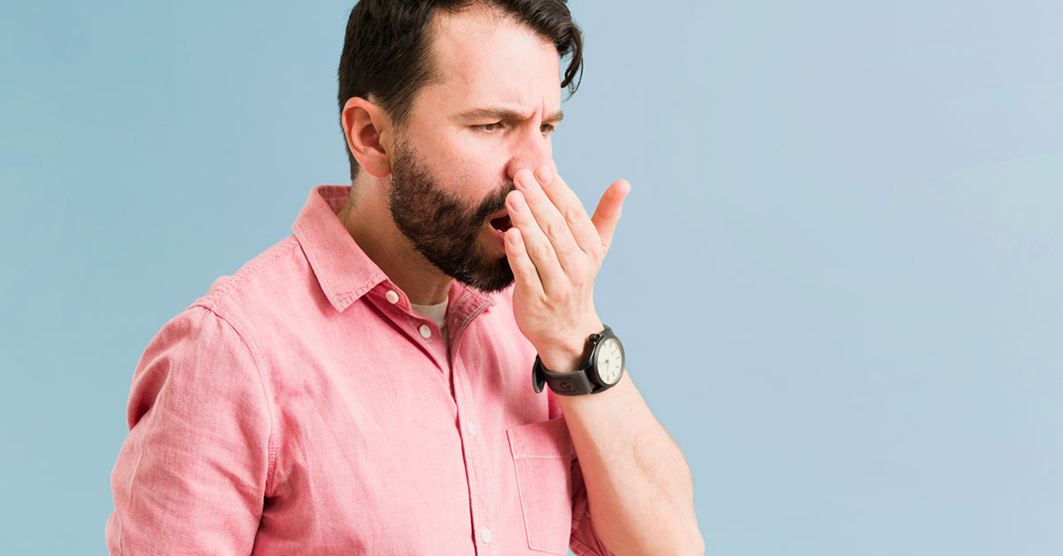 halitosis-mal-aliento-boca - Limpieza dental Profesional - Alfaz del pi - SmileClinic