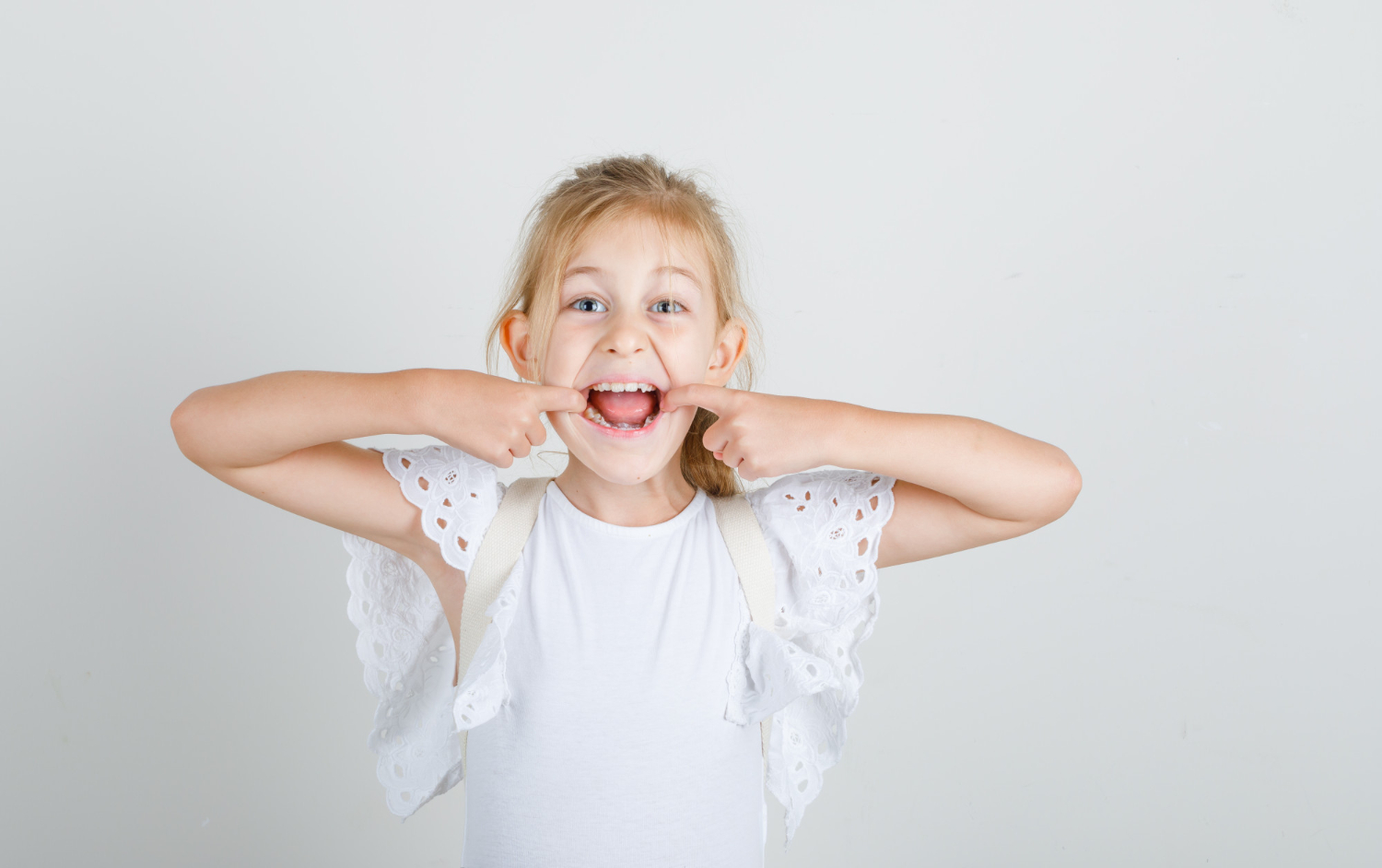 llevar a tu hijo al dentista - SmileClinic - Alfaz del Pi